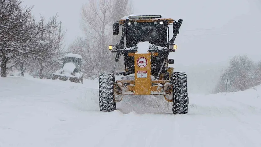 Elazığ'da 533 köy yolu kapandı