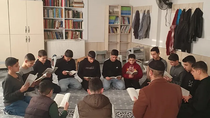 Öğrenciler için ara dönem eğitimi