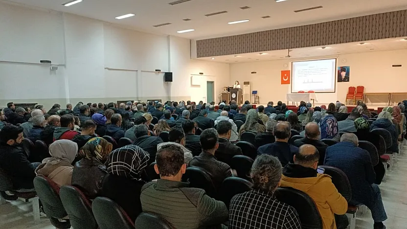 Elazığ'da öğretmenlere diyabet eğitimi