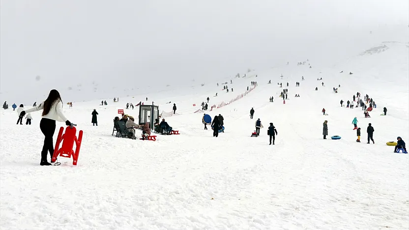 Hazarbaba'da yarıyıl tatili yoğunluğu yaşandı