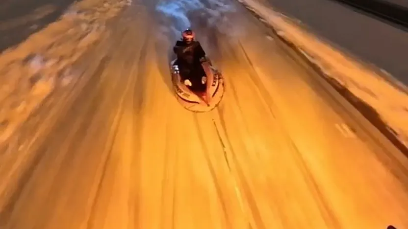 Kar üzerinde eğlenceli anlar