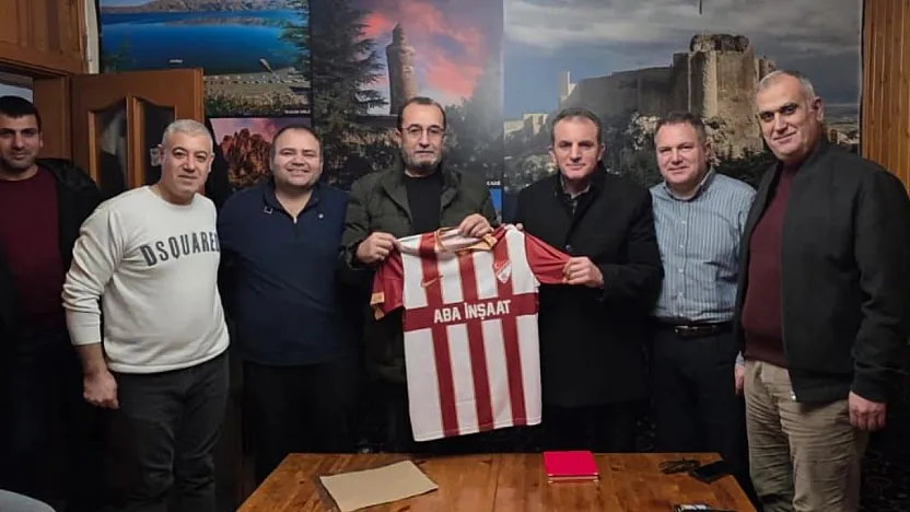 Üniformayı çıkardı, formayı giydi: Artık bizden biri!